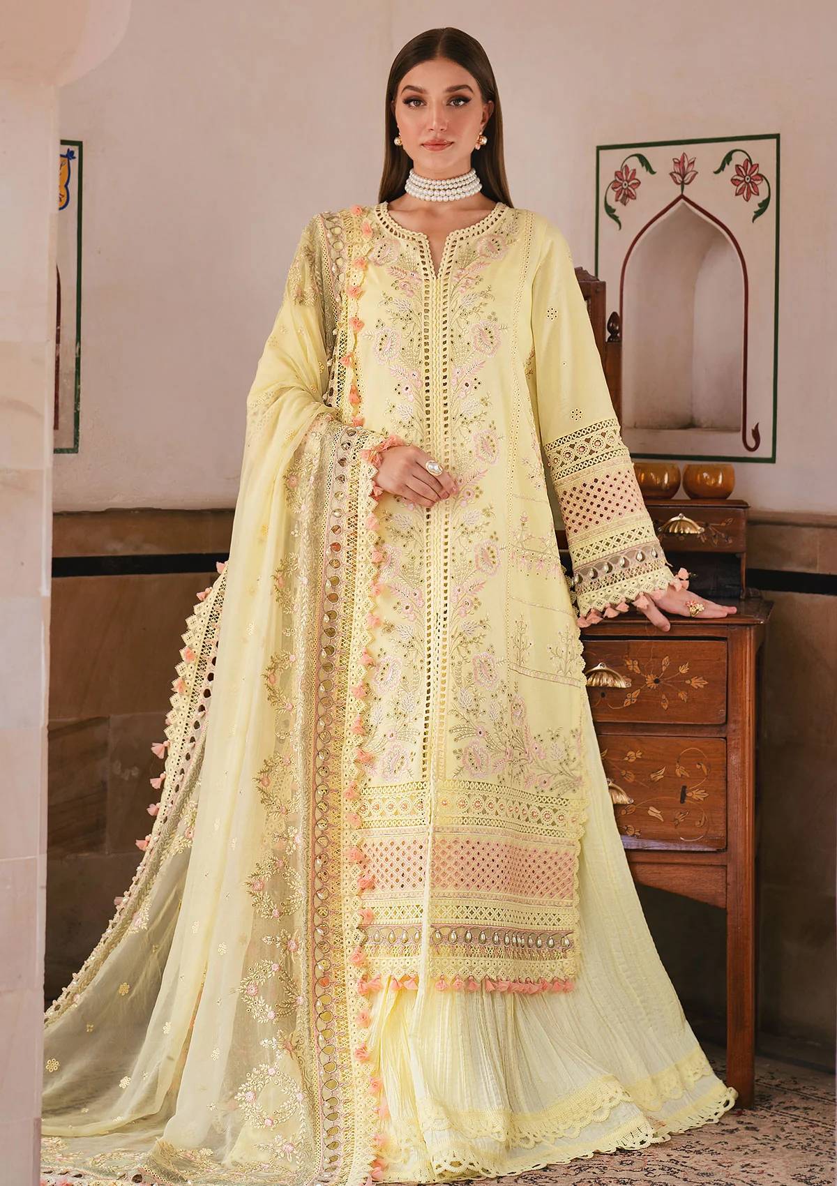 Lawn Collection - Akbar Aslam - Hayat - Eid - D#123 - Caviar