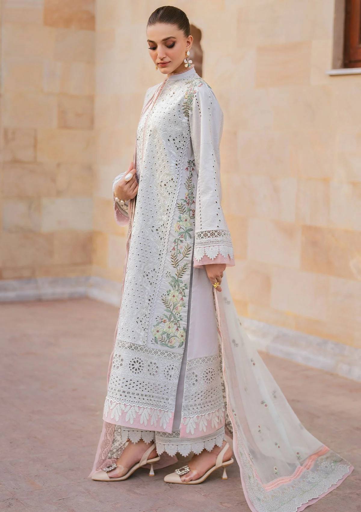 Lawn Collection - Akbar Aslam - Hayat - Eid - D#130 - Vogue
