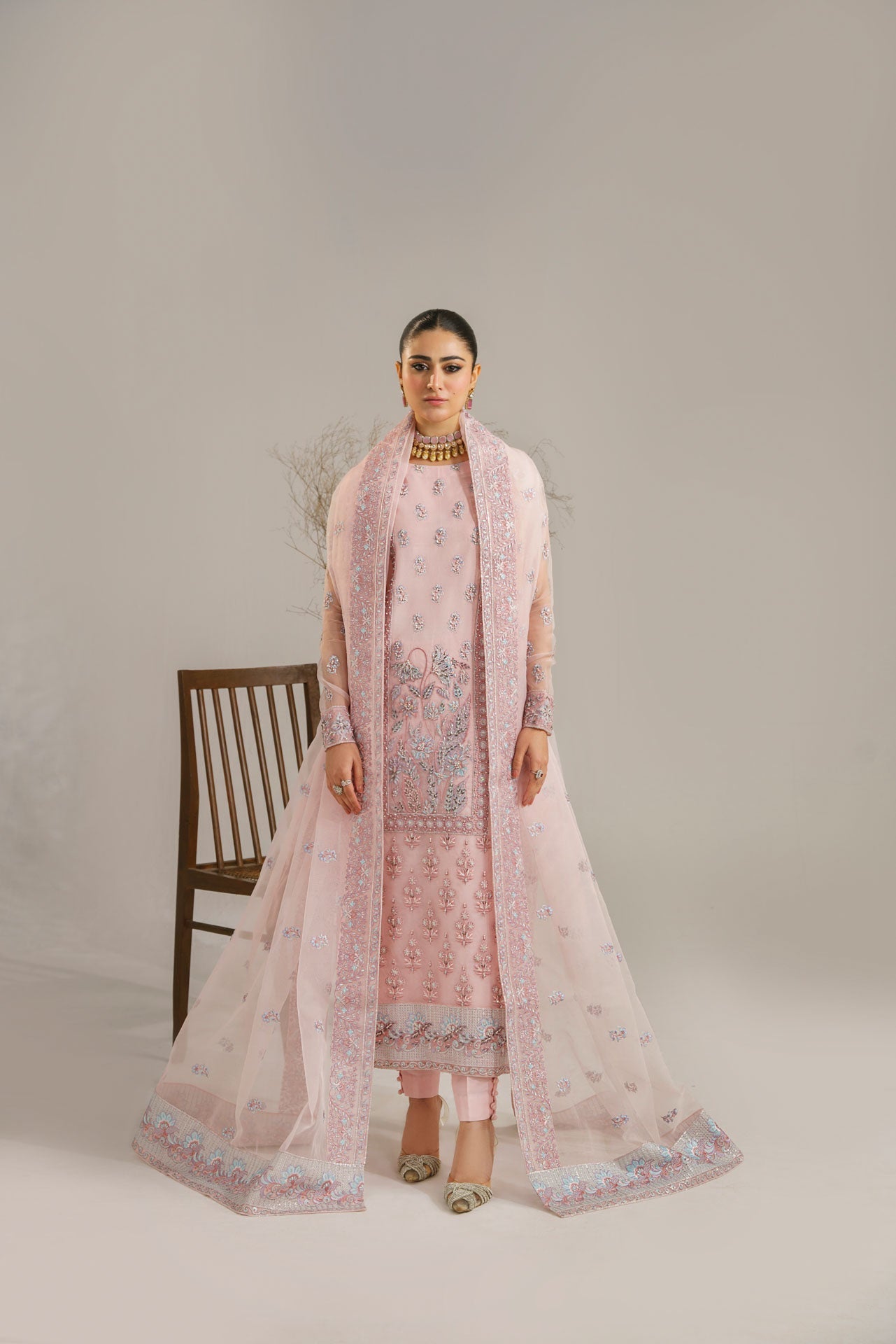 Akbar Aslam | Formals | Niloufer