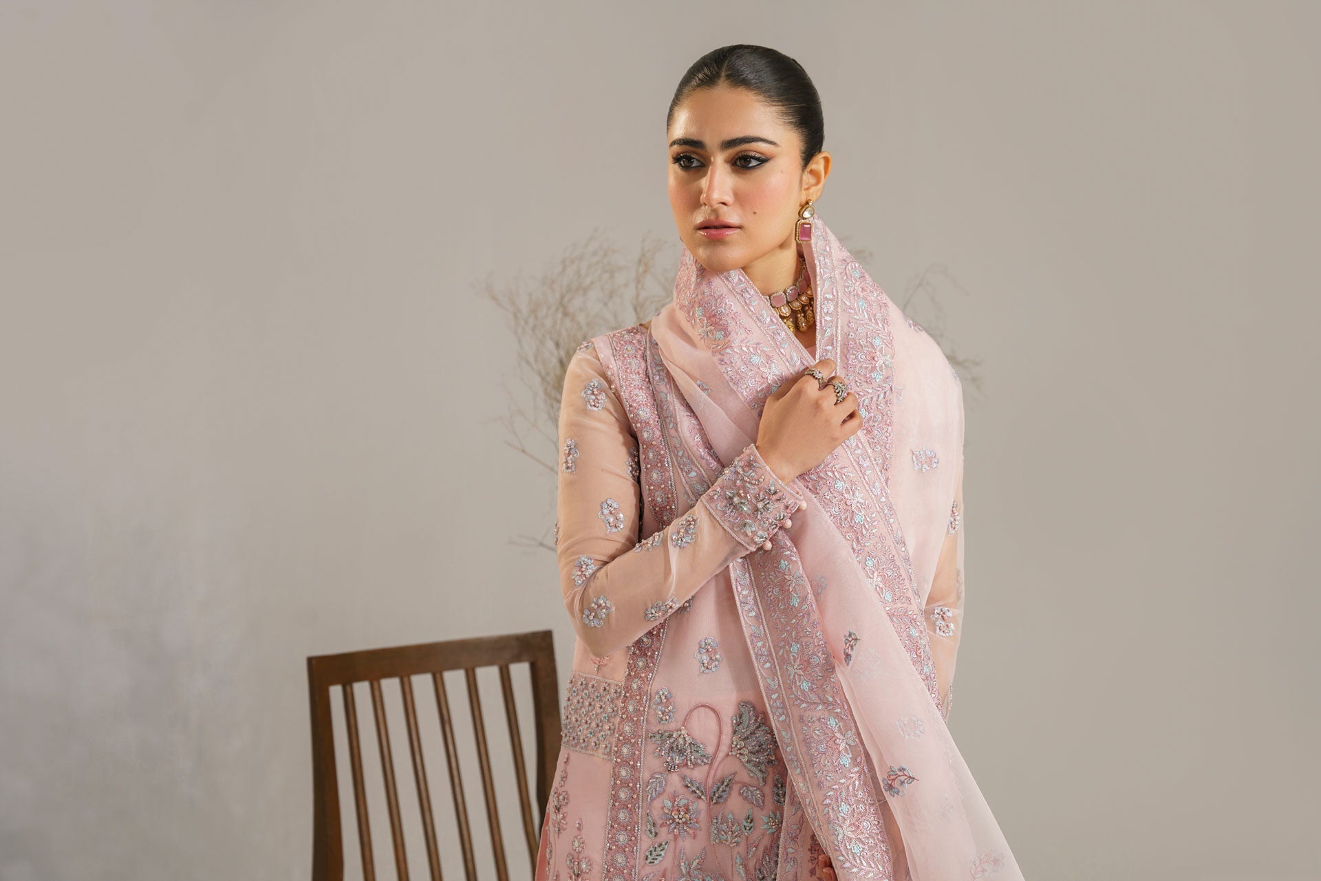 Akbar Aslam | Formals | Niloufer