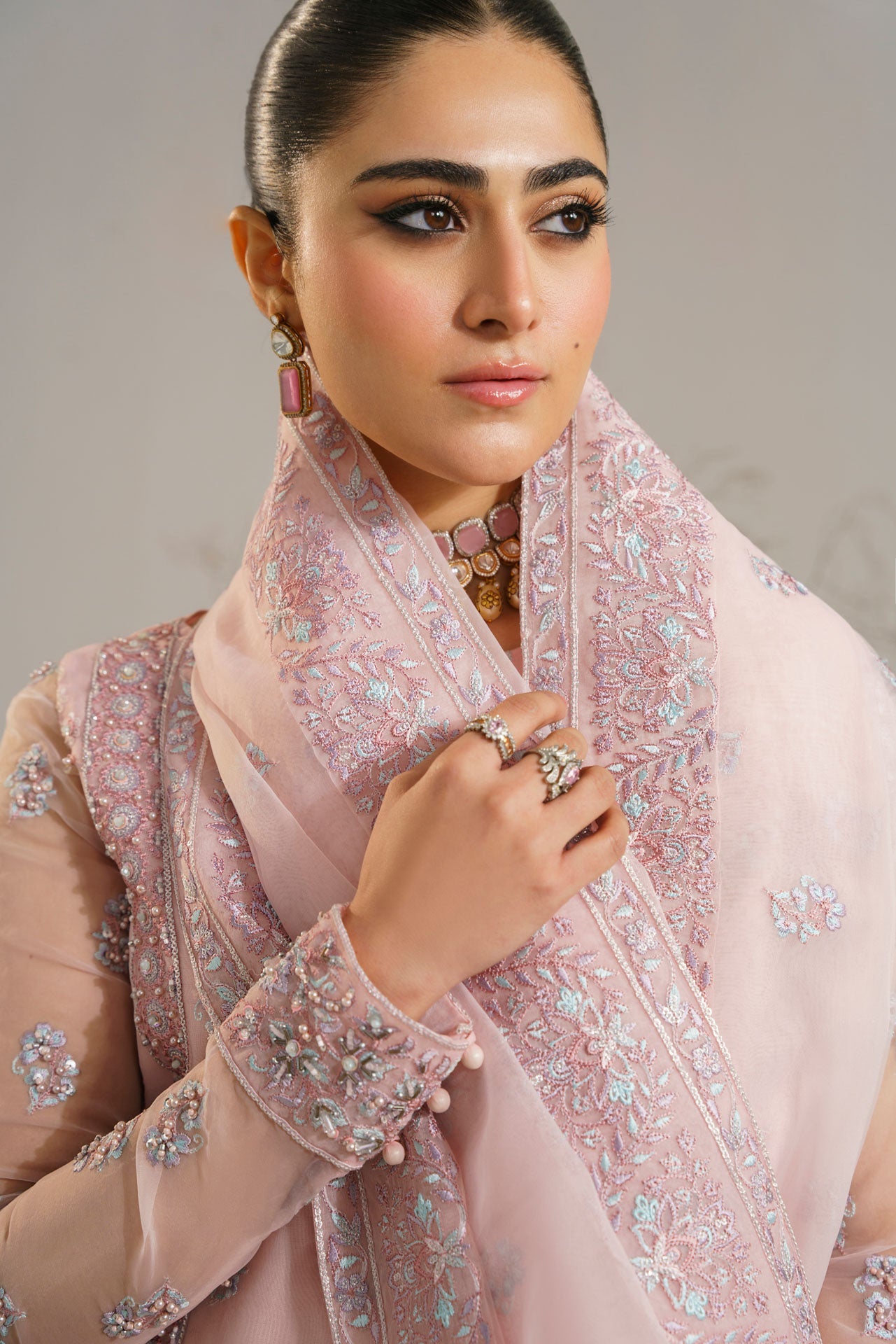 Akbar Aslam | Formals | Niloufer
