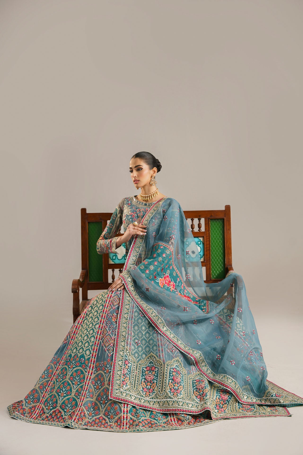 Akbar Aslam | Formals | Lajwanti