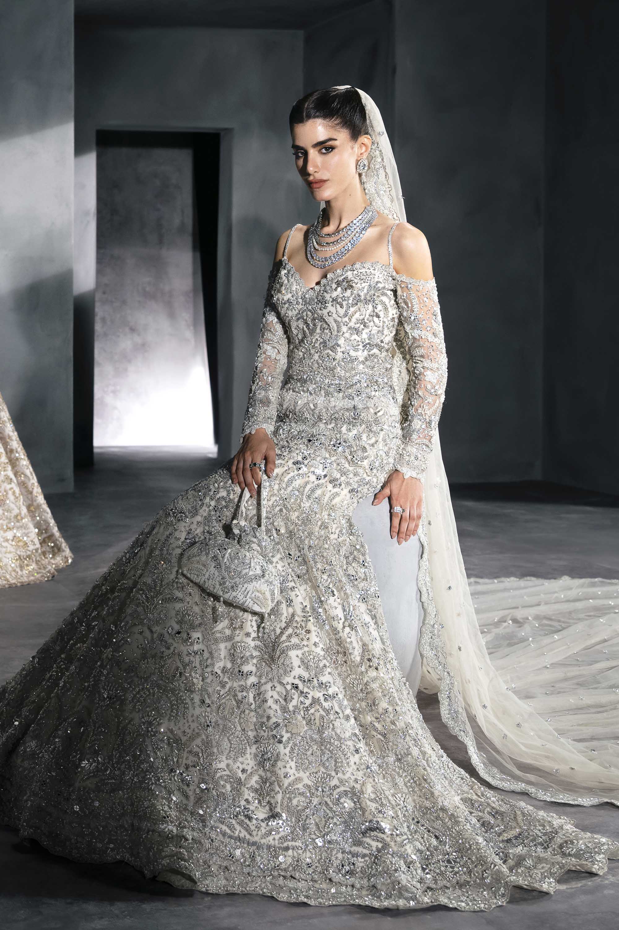 Akbar Aslam | Bridals | Mirella