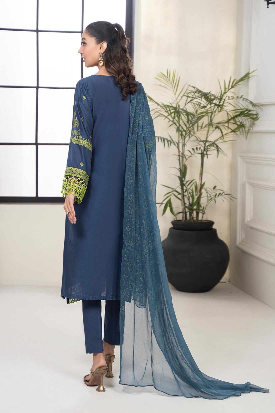 Maria B | Casual Pret 2024 | DW-EF24-103 -  Maria B Casuals -  Agha Fabrics