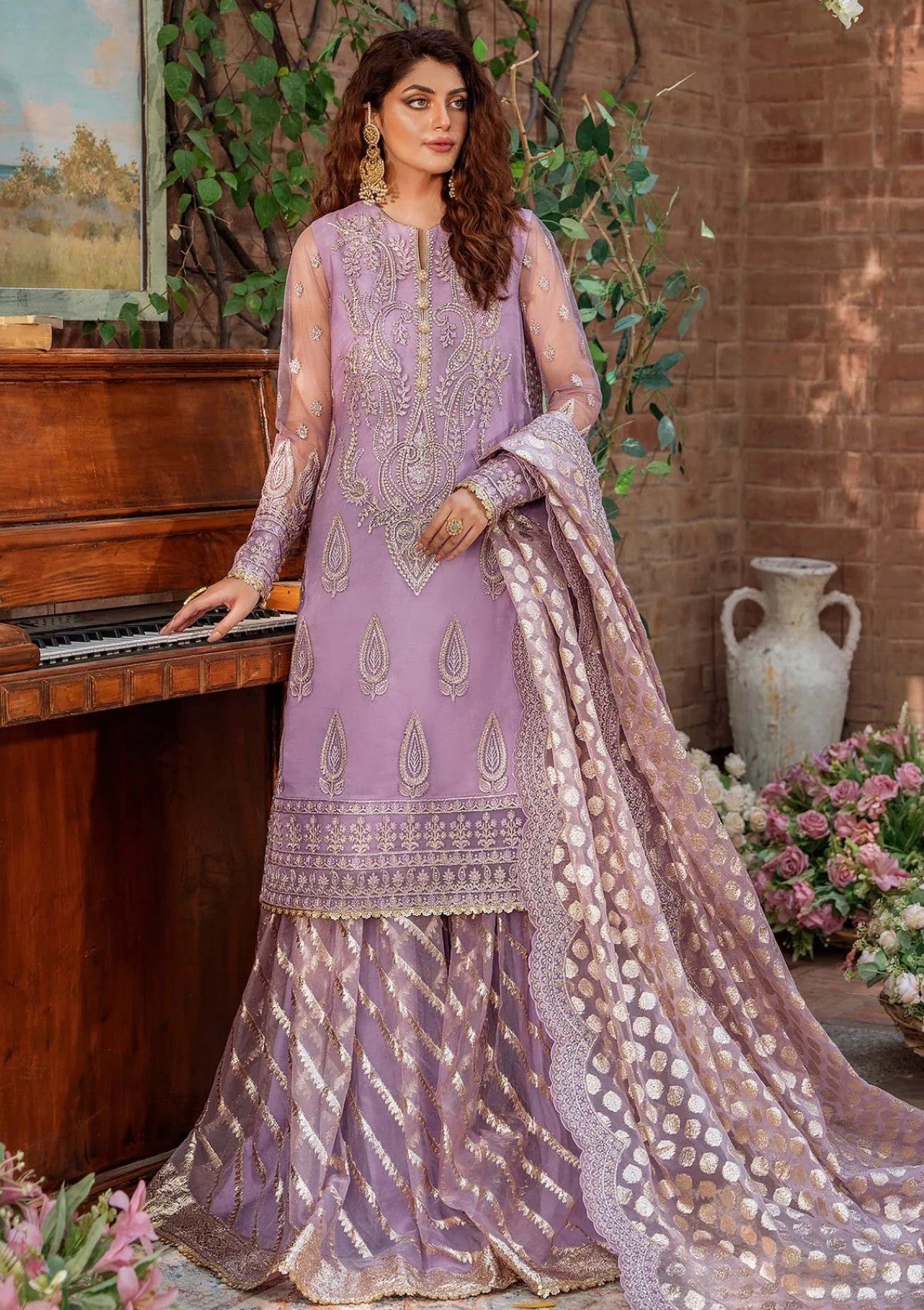 Formal Collection - Akbar Aslam - Mastani - ASM24#1493 - Raniya