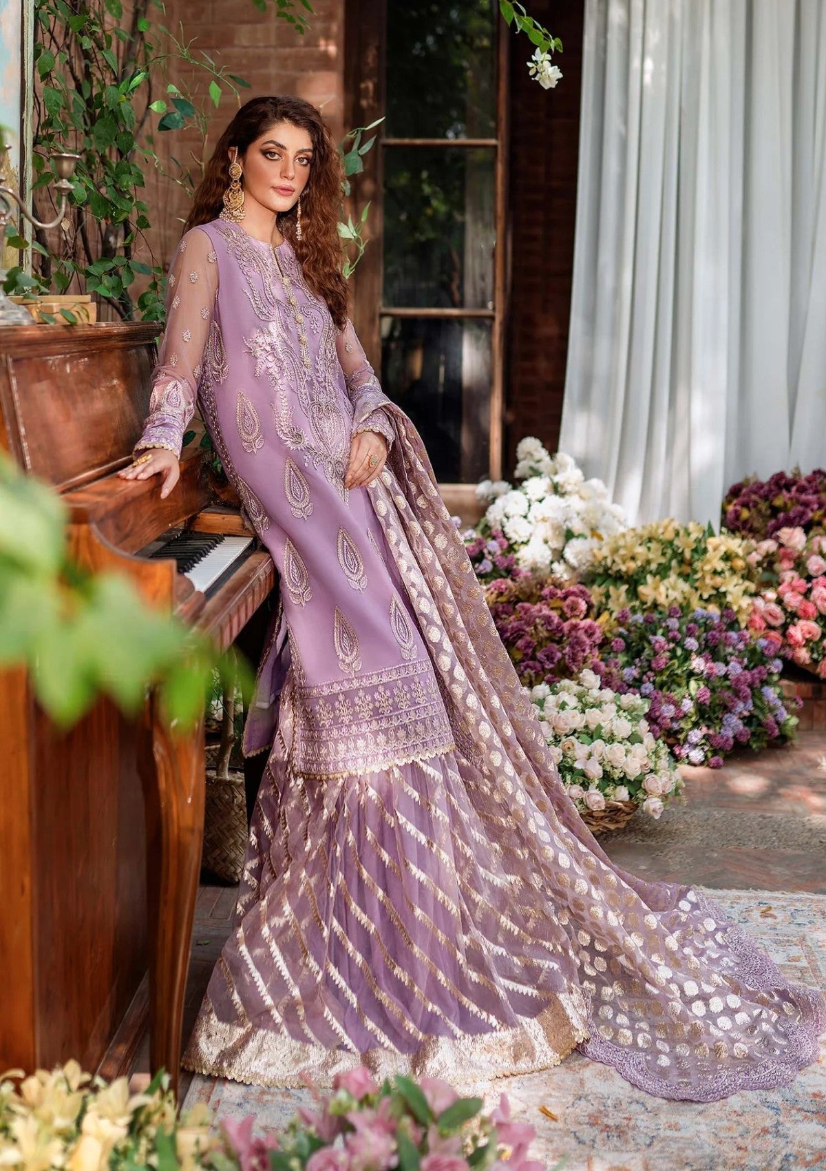 Formal Collection - Akbar Aslam - Mastani - ASM24#1493 - Raniya