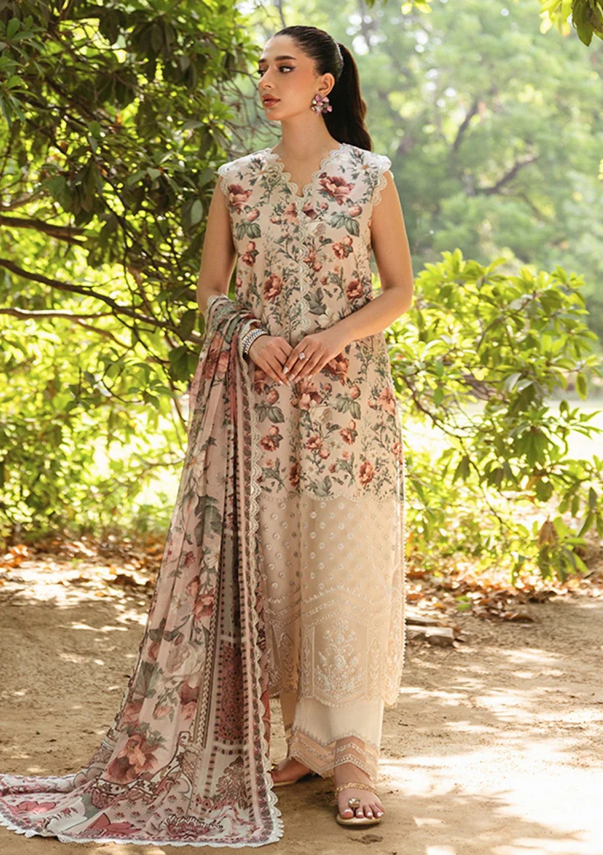 Lawn Collection - Zainab Chottani - Tahra Lawn 24 - ZCT24#5B