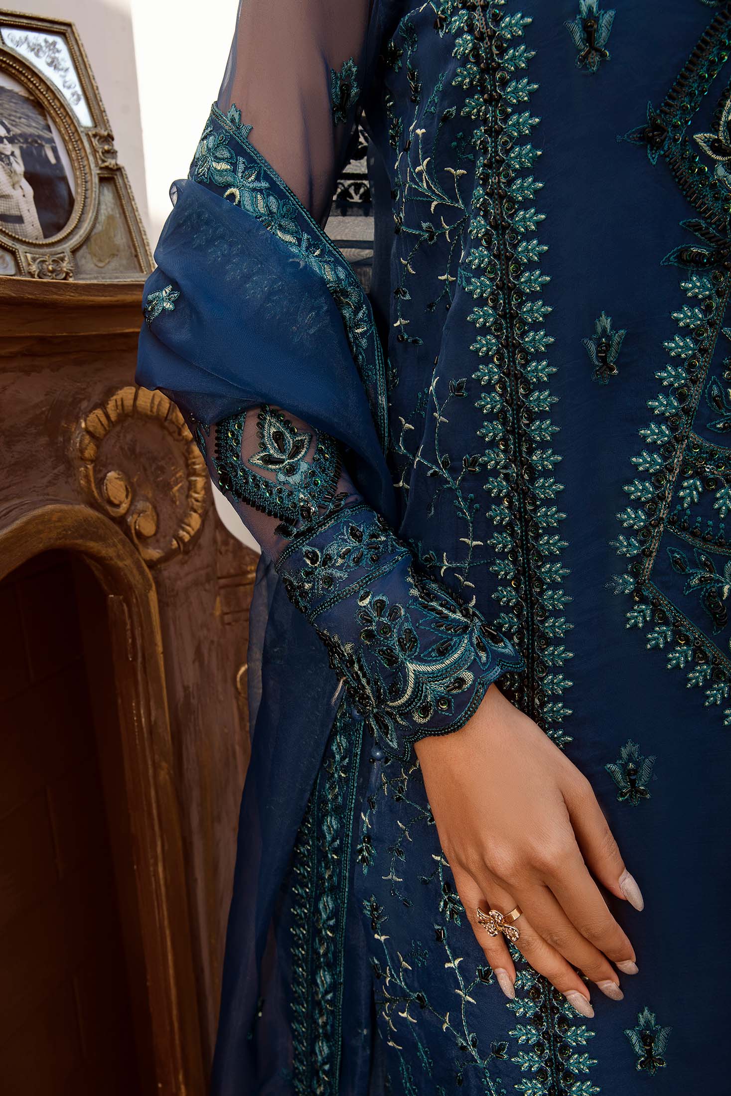 Akbar Aslam | Formals | Emire