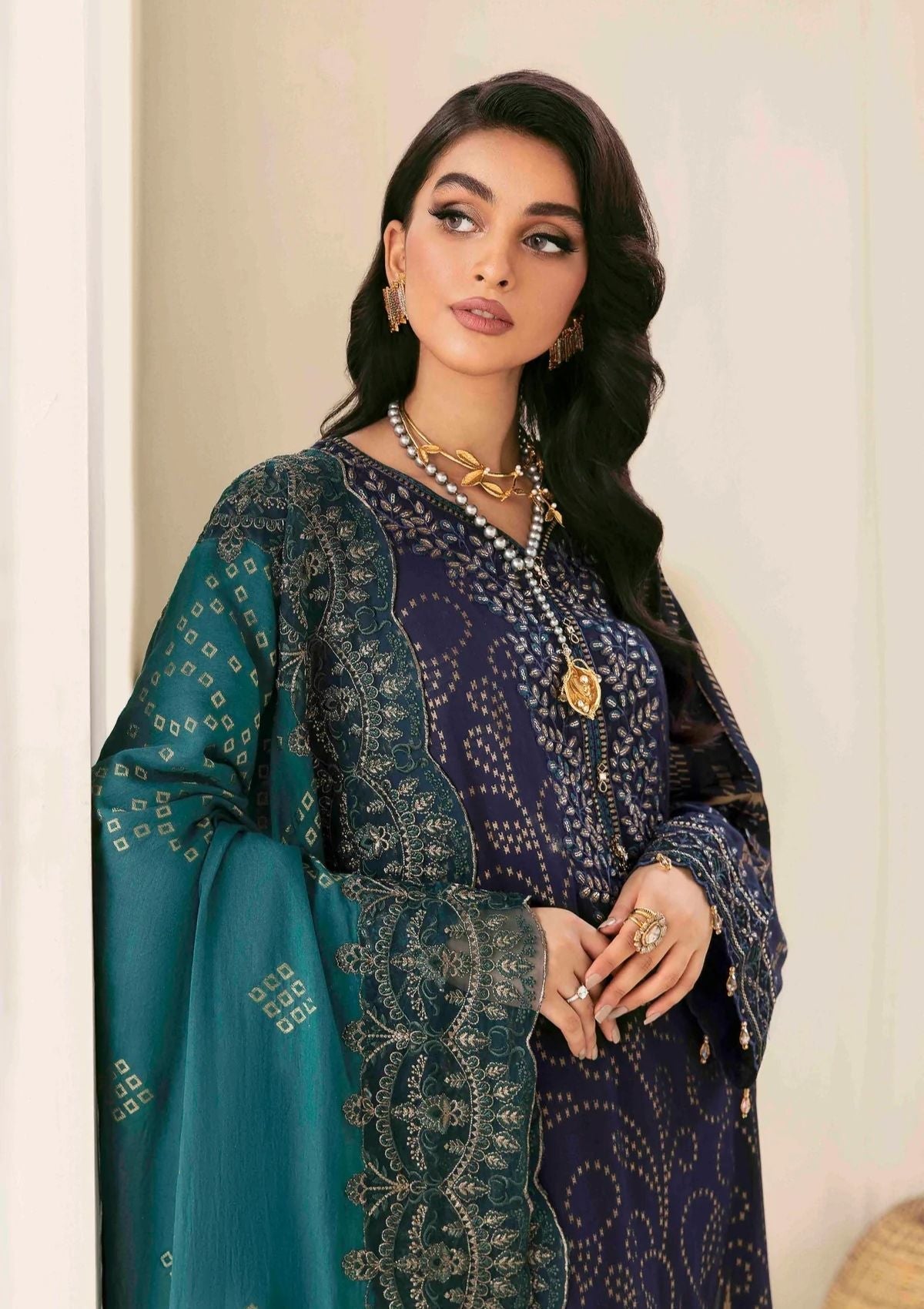 Lawn Collection - Nureh - Maya Jacquard - Cambric - NJ#40