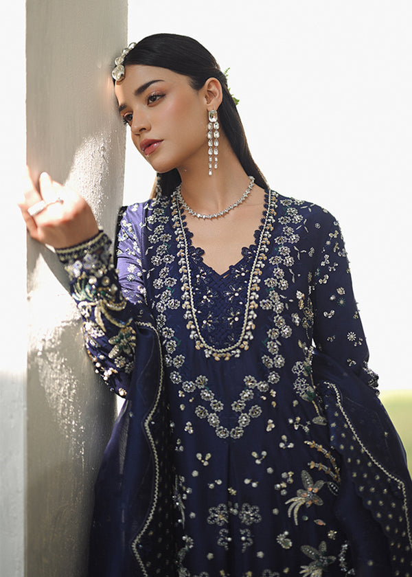 Suffuse | Freeshia Formal |  AROOSH
