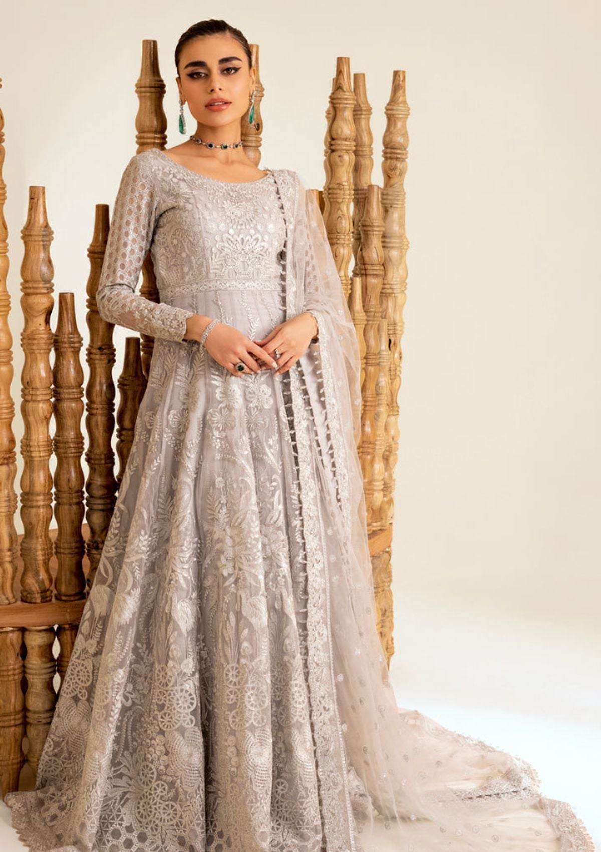 Formal Collection - Maryum N Maria - The Brides - Silver Thorn (MS23-535)