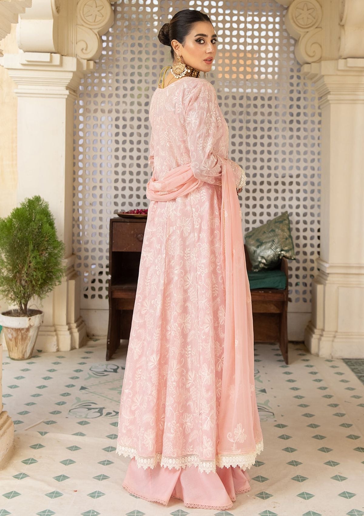 Lawn Collection - Mahnur - Mehr e Mah - MM#08 - Official Mahnur - Agha Fabrics UK