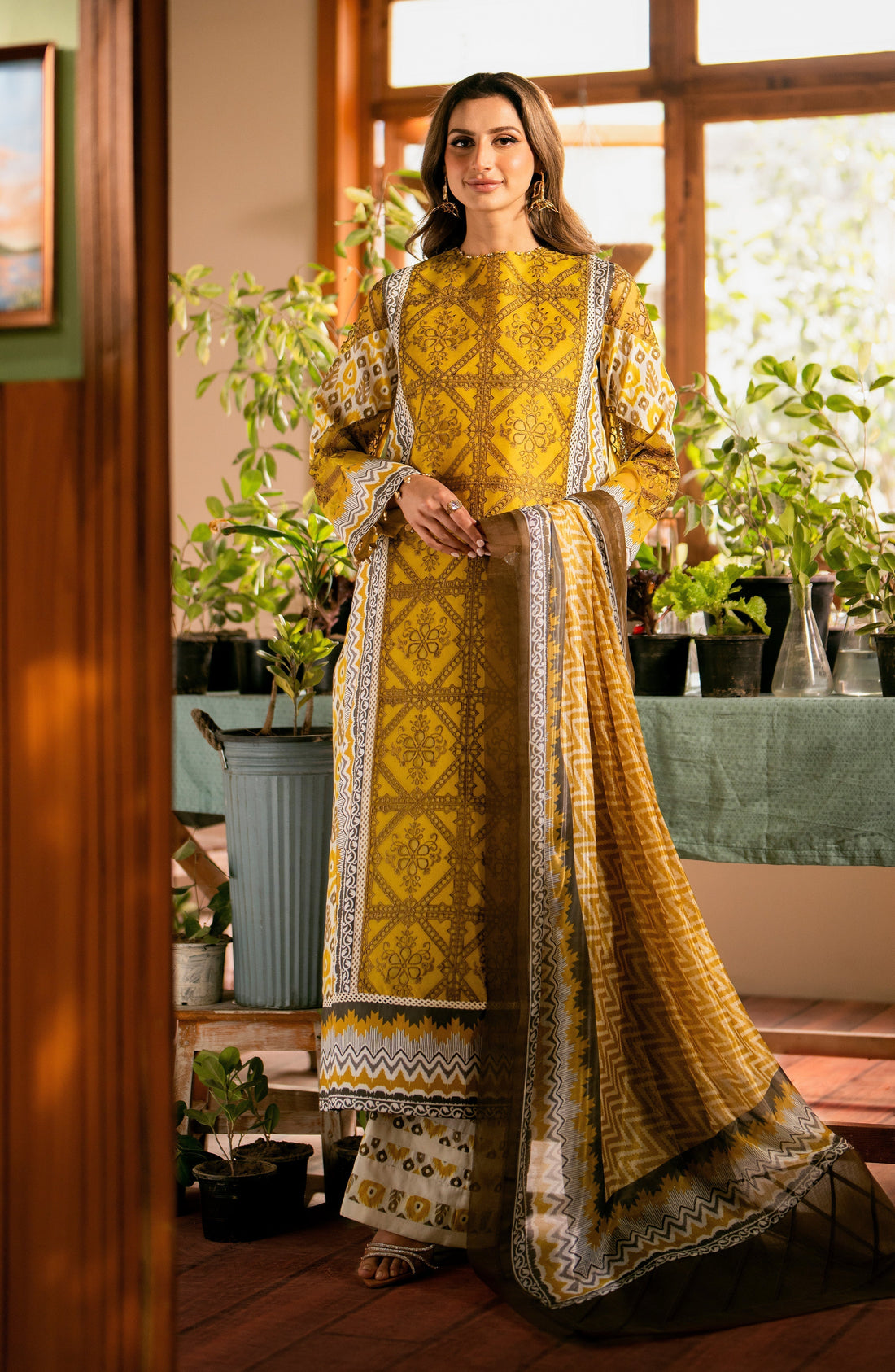 Maryum N Maria | Luxury Lawn 24 | Layla -  Maryum N Maria Luxury -  Agha Fabrics