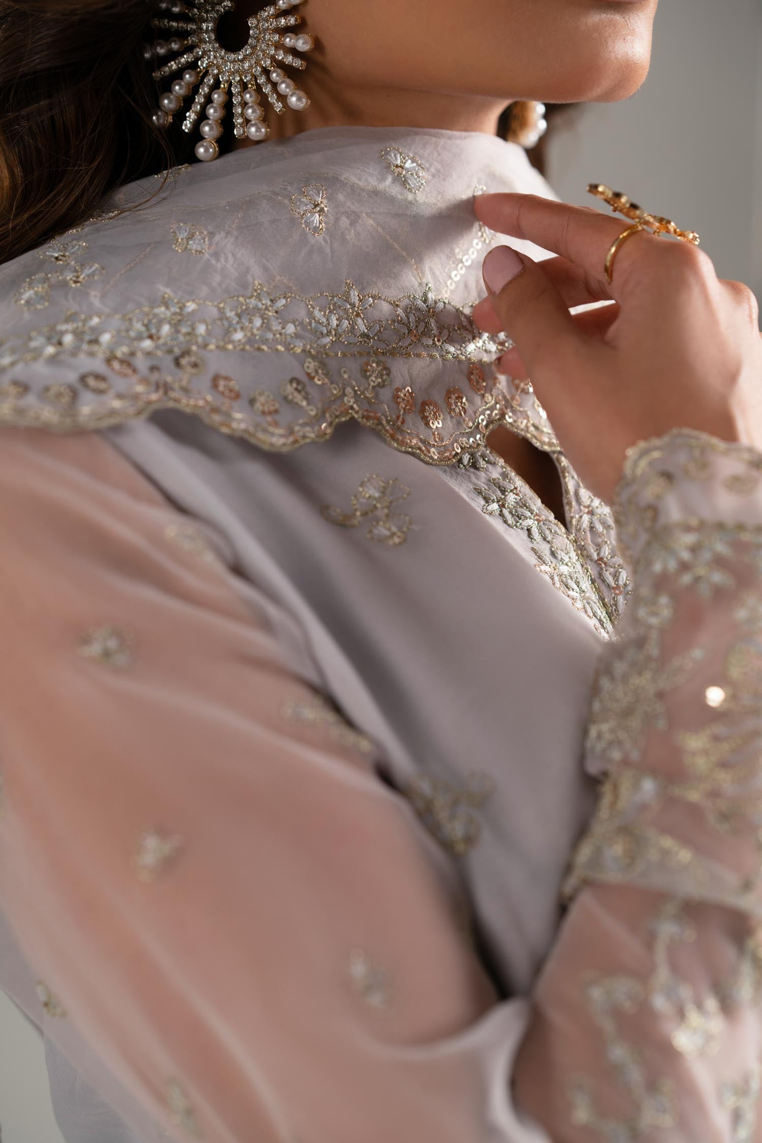 Akbar Aslam | Formal Pret | Roshini