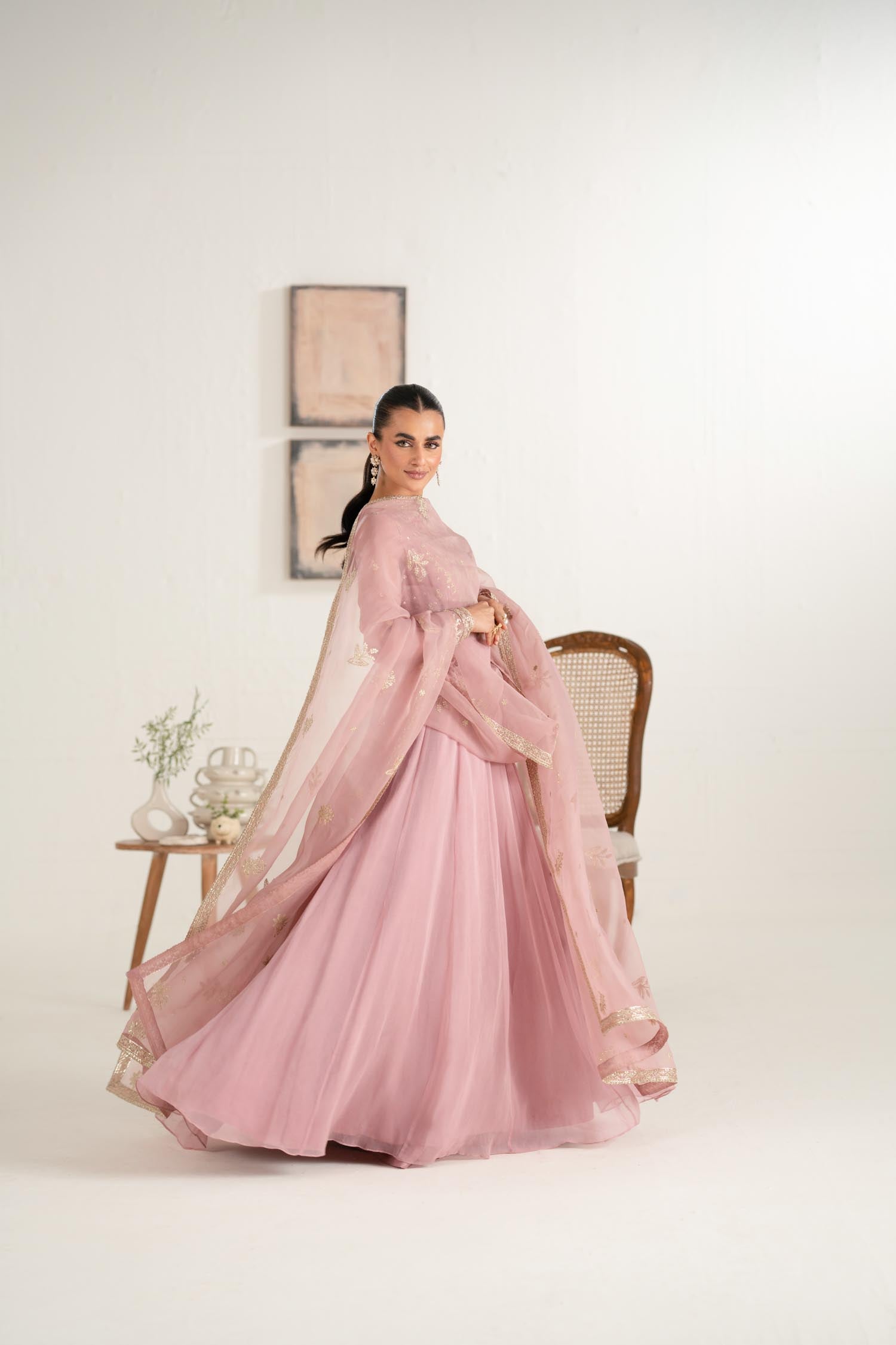 Akbar Aslam | Formal Pret | Feroza