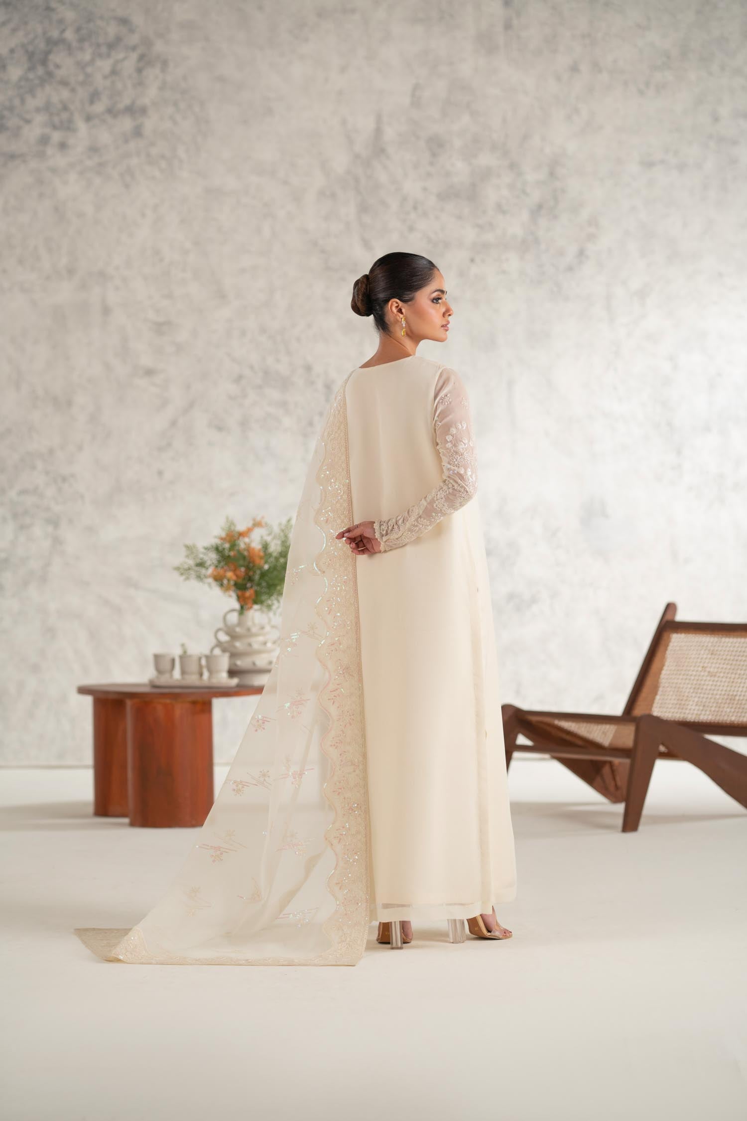 Akbar Aslam | Formal Pret | Zeba