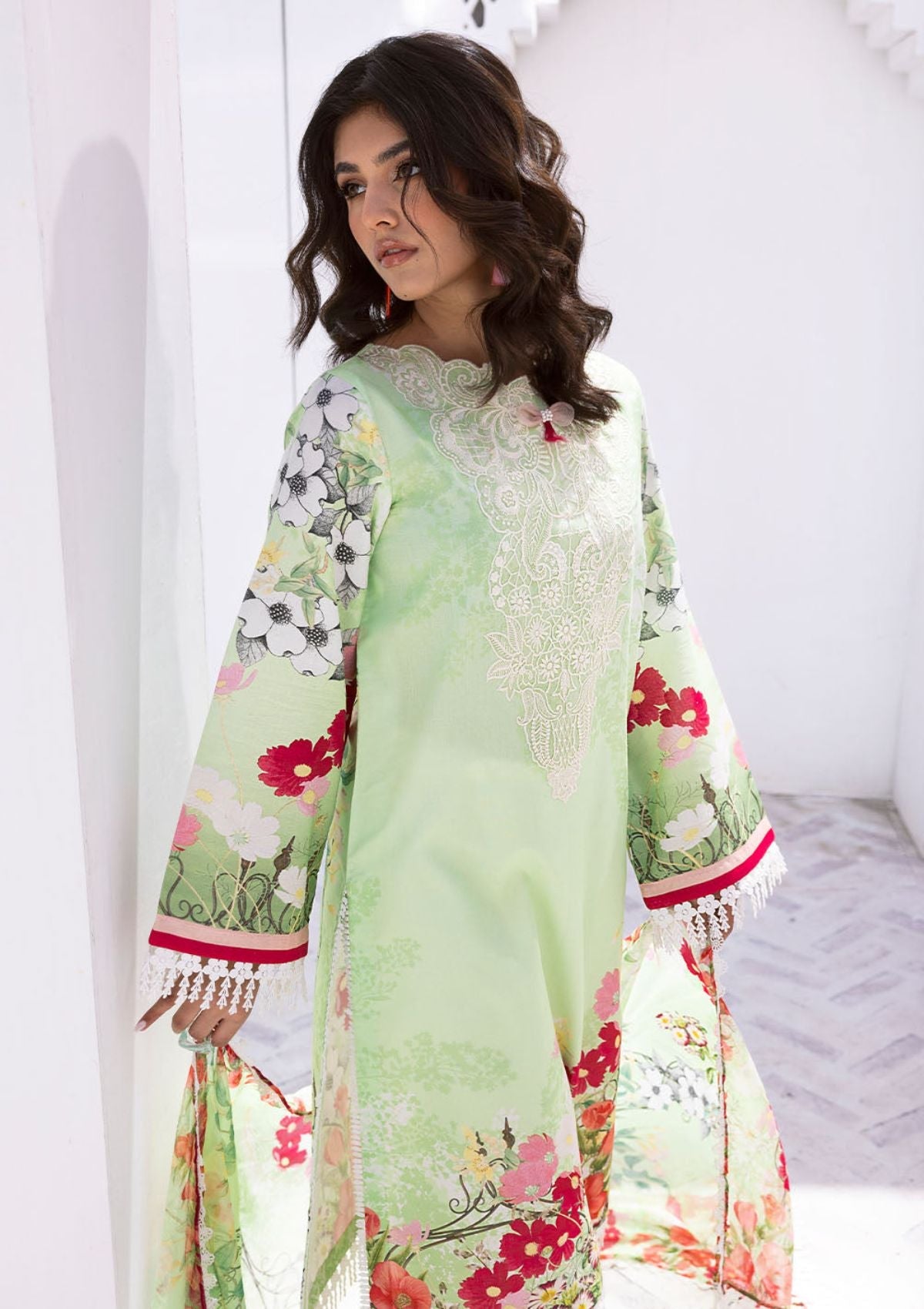Lawn Collection - Roheenaz - Leya - 5a - Jungle Jive