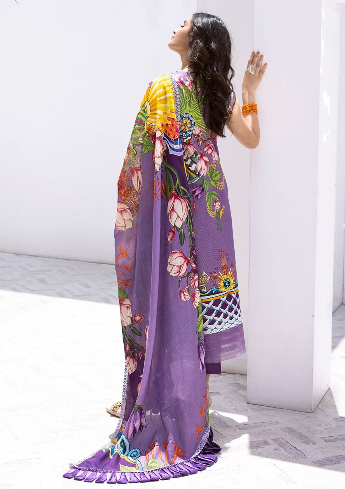Lawn Collection - Roheena- 8a- Leya - Flamingo Fancy