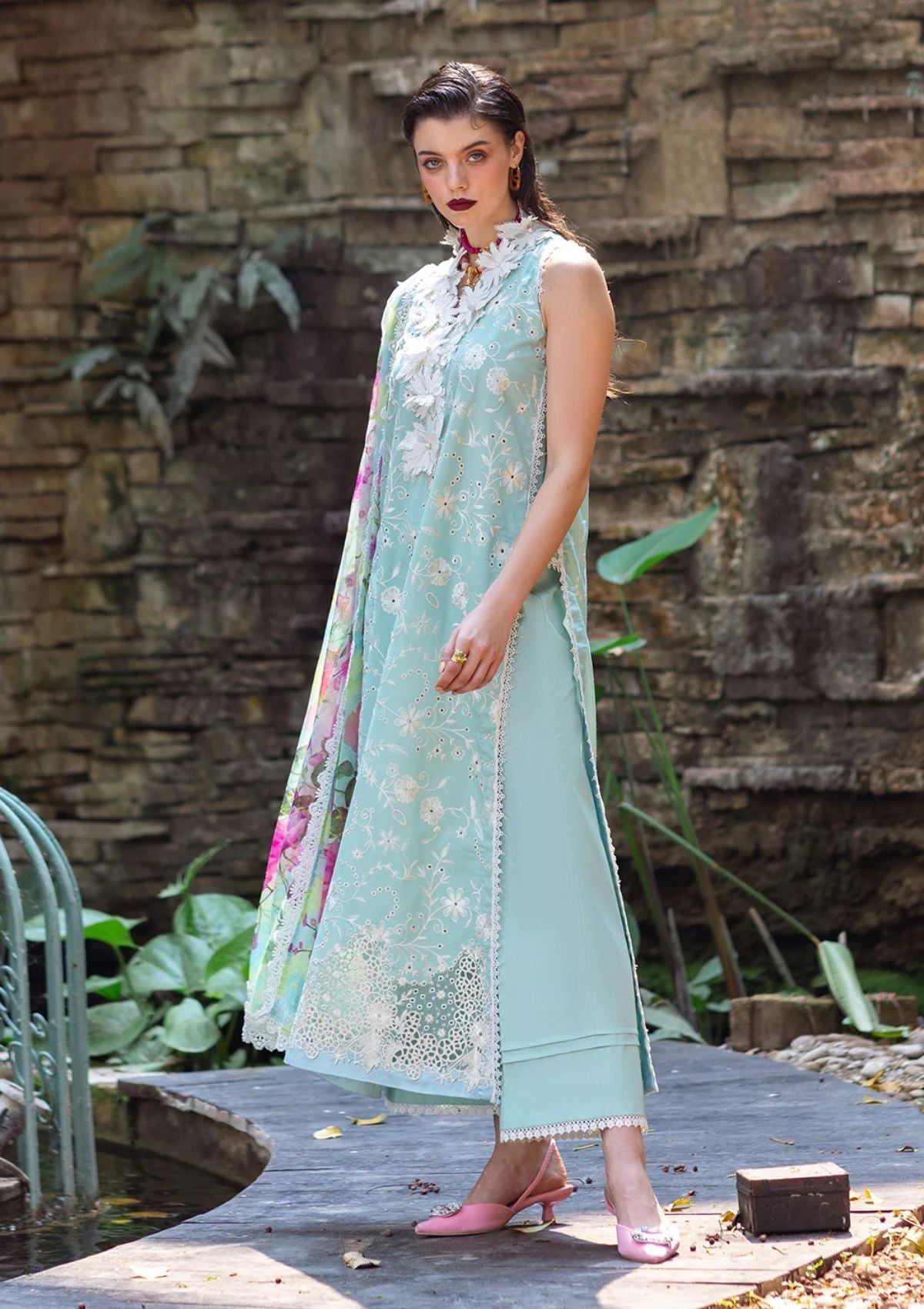Lawn Collection - Roheenaz - Dahlia - DEL24#08 - B - Zinnia