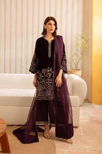 Vanya | Velvet Formals 24 | KV-52