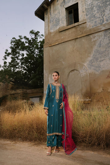 Wahaj M Khan | Banno Formals | Teal Maroori set