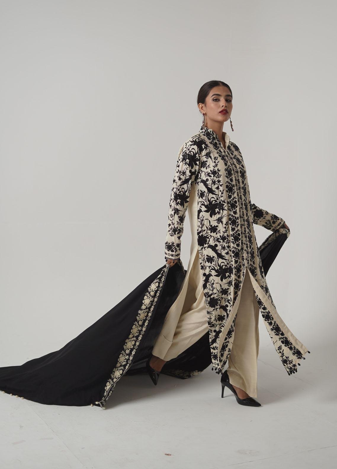 Winter Collection - Muraad - Ayra - Luxury Velvet - SKU#008 (Eyleen)