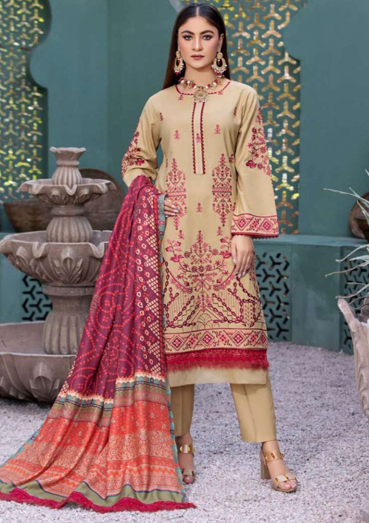 Winter Collection - Noor Jahan - Crimson - D#06