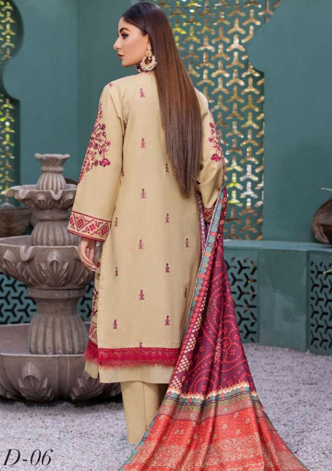 Winter Collection - Noor Jahan - Crimson - D#06