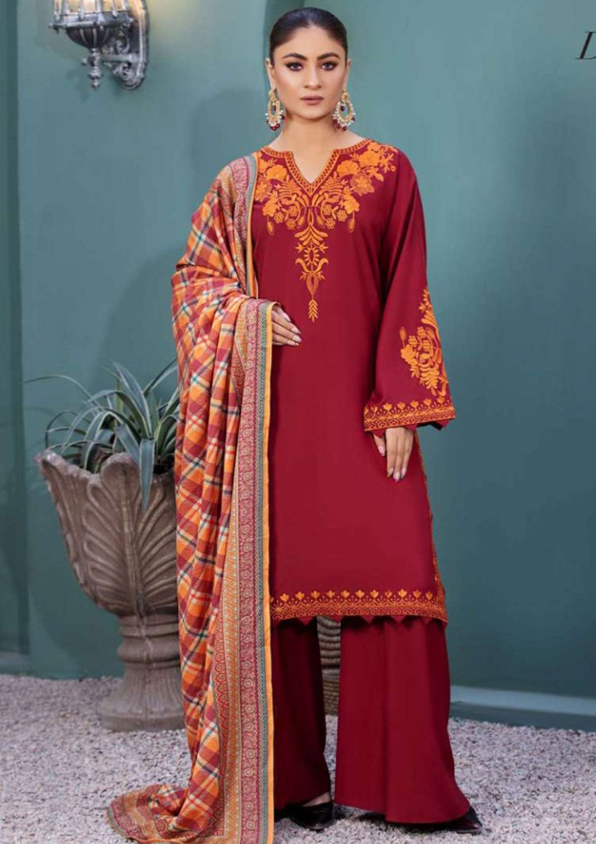 Winter Collection - Noor Jahan - Crimson - D#10