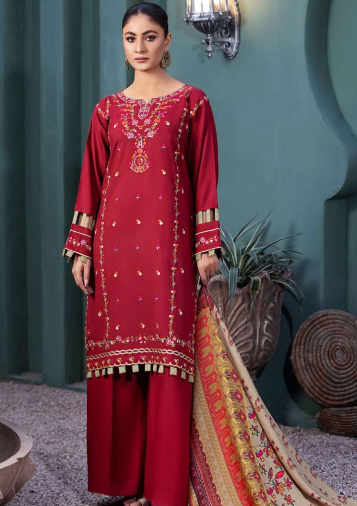 Winter Collection - Noor Jahan - Crimson - D#13