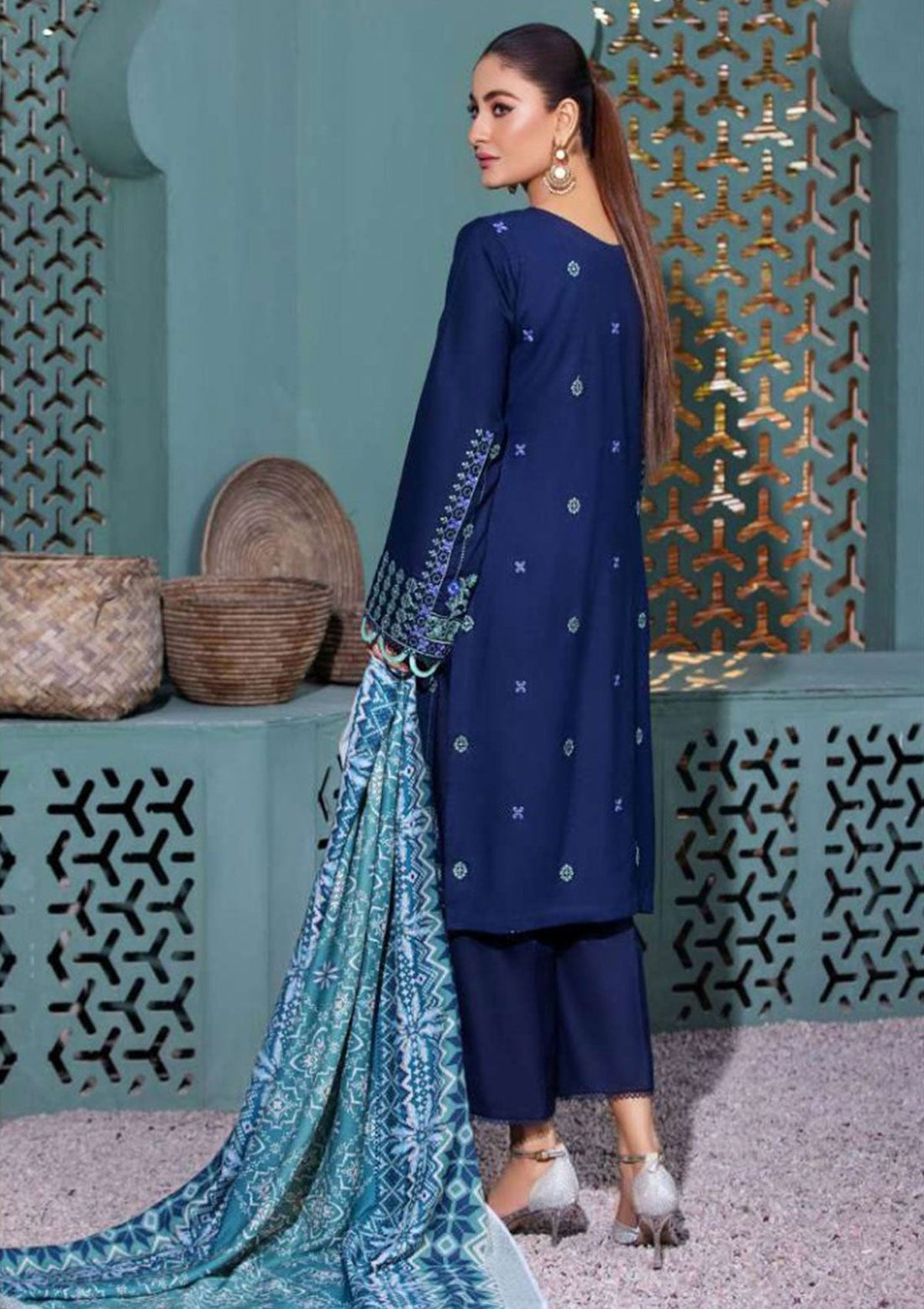Winter Collection - Noor Jahan - Crimson - D#14