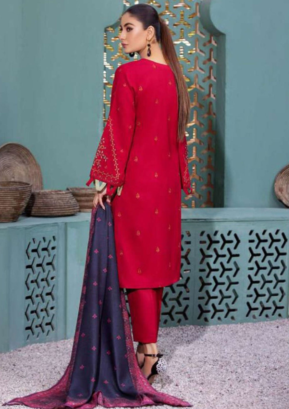 Winter Collection - Noor Jahan - Crimson - D#15