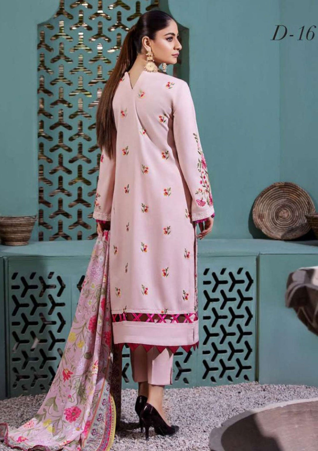 Winter Collection - Noor Jahan - Crimson - D#16