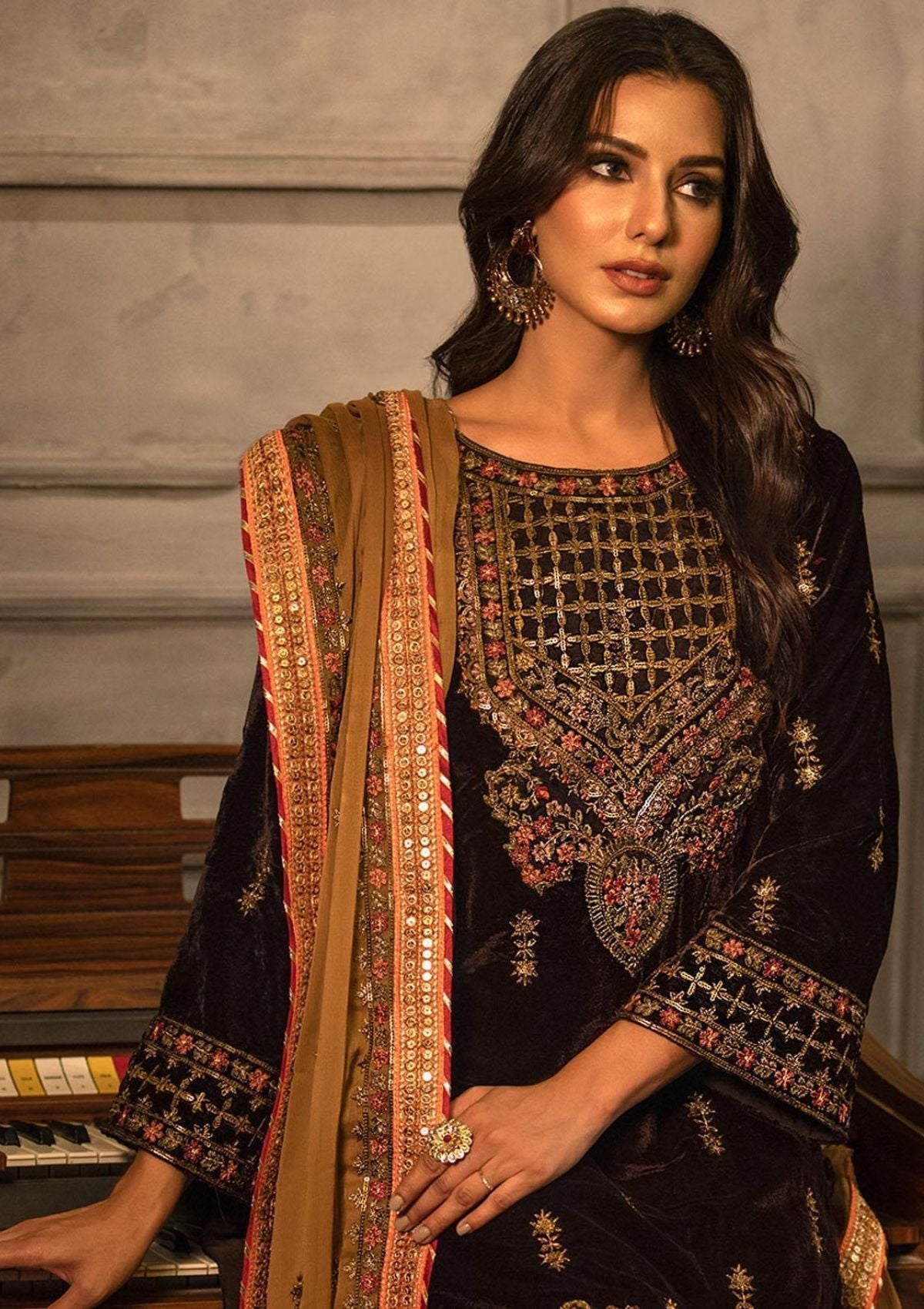 Winter Collection - Noorma Kaamal - Heer - Velvet - NKV#03