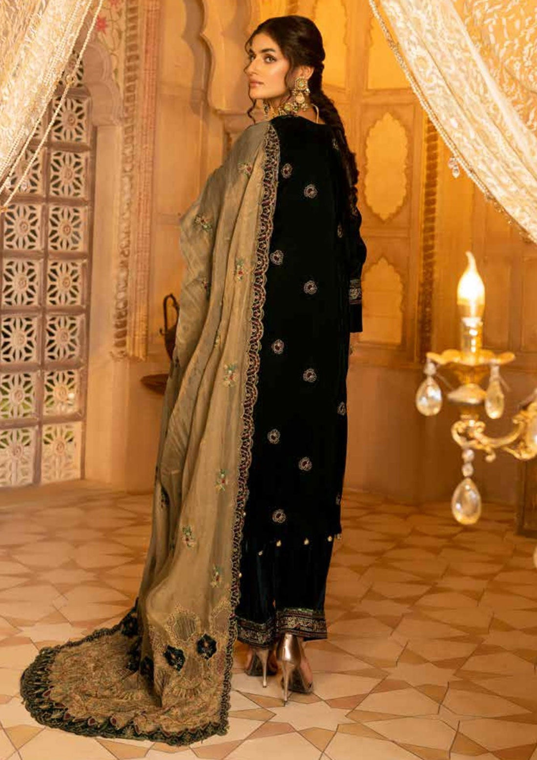 Winter Collection - Shaista - Velvet - Emb - SVEC#400
