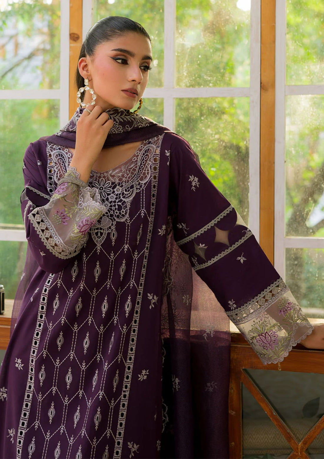 Lawn Collection - Mahnur -  Bella Lawn 24 - MB#11