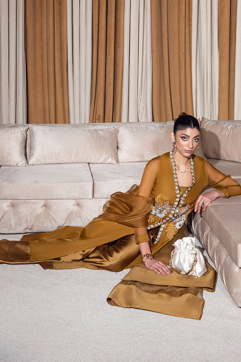 Huate Form | Luxury Pret | SWANKY - Official Haute Form - Agha Fabrics UK