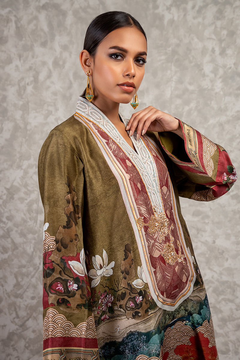 Shamaeel Ansari | Essentials 25 | AM-05