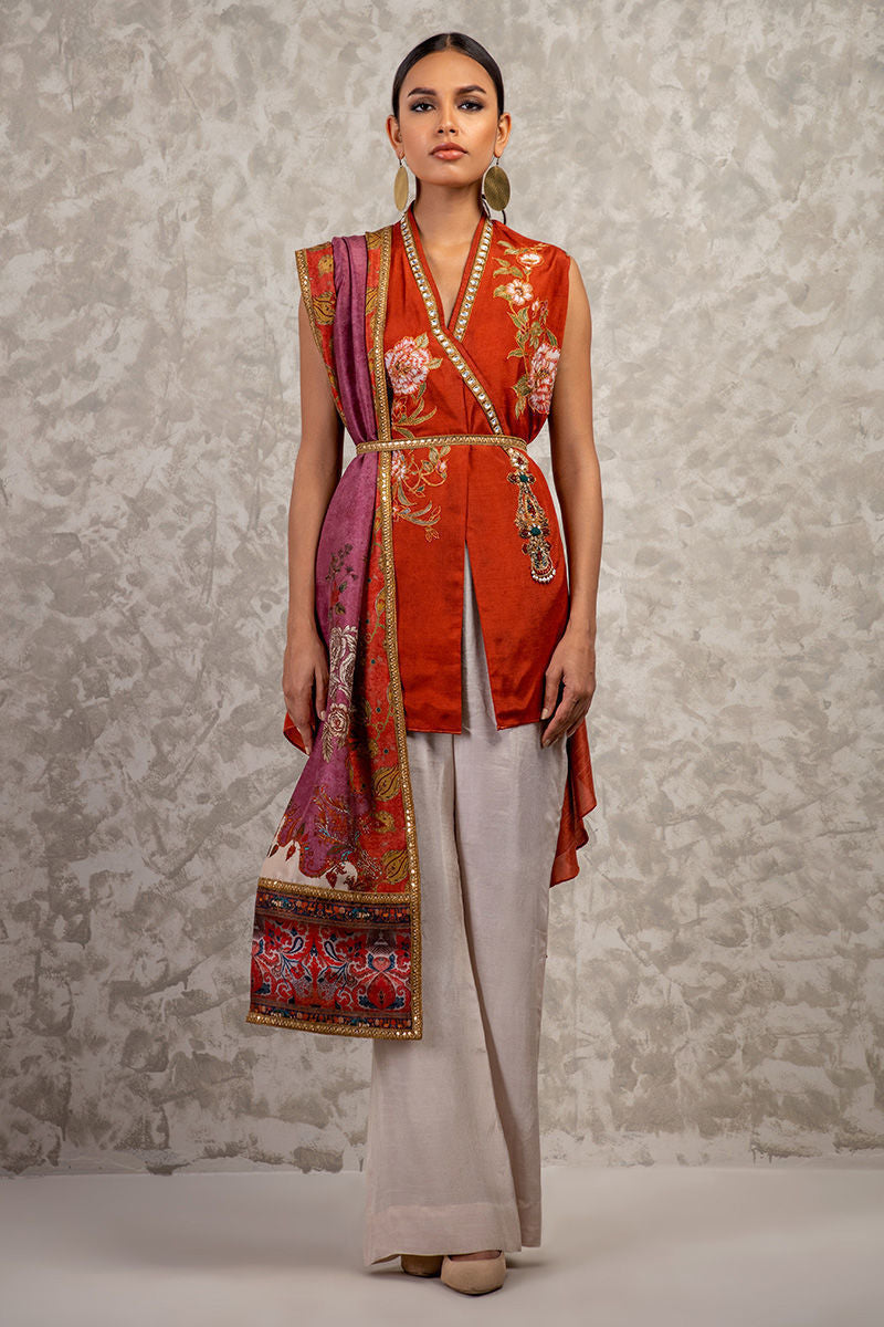 Shamaeel Ansari | Essentials 25 | AM-10