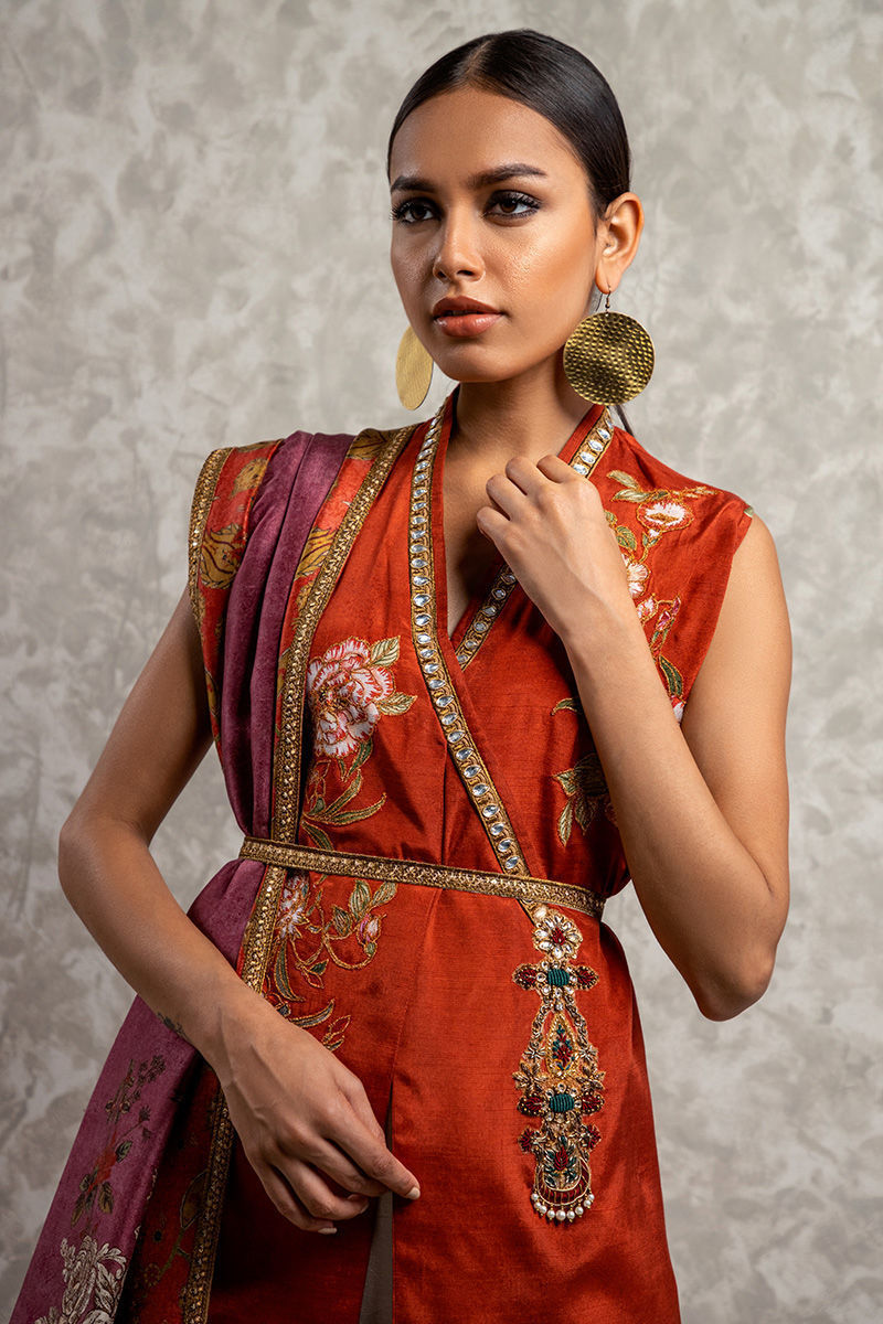 Shamaeel Ansari | Essentials 25 | AM-10