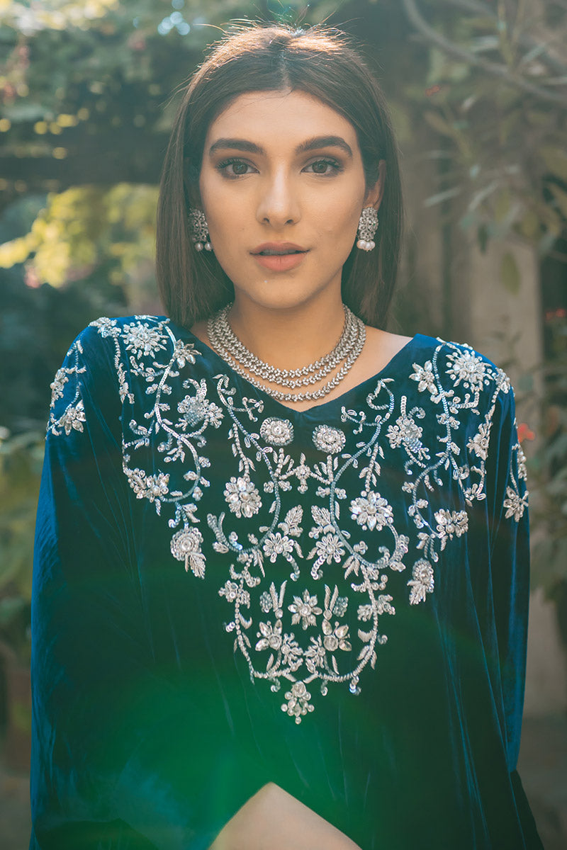 Ansab Jahangir | Bow Velvet Edit | ANTIQUE