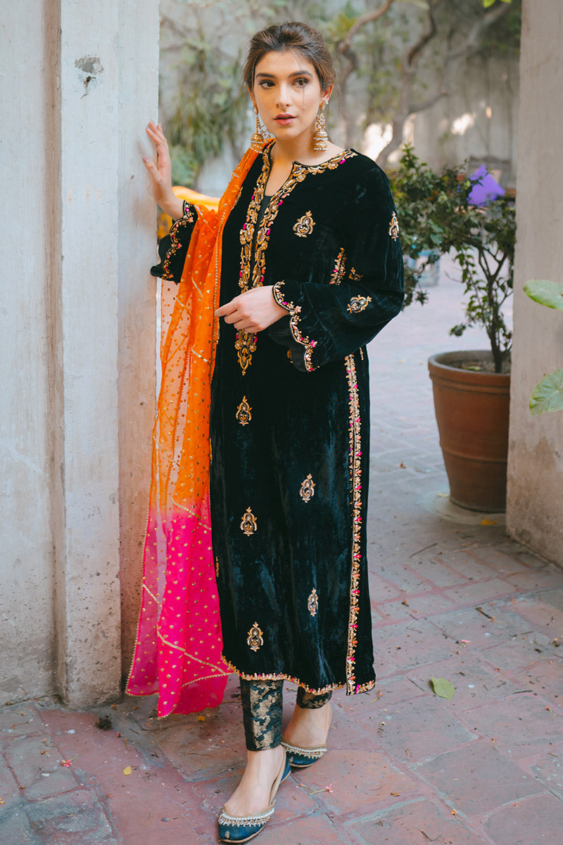 Ansab Jahangir | Bow Velvet Edit | MIDNIGHT FANTASY