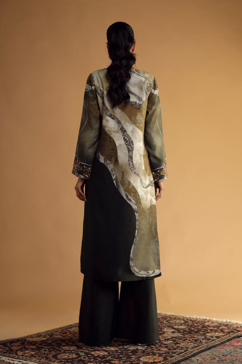 Shamaeel Ansari | Essentials 25 | DC-08