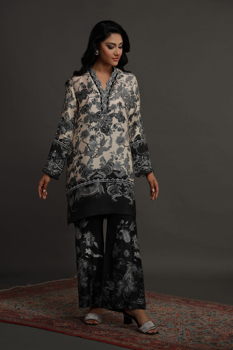 Shamaeel ansari | Flora Belle | FLORA-09