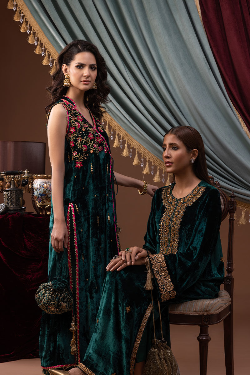 Ansab Jahangir | Bow Velvet Edit | FELICIA - Official Ansab Jahangir - Agha Fabrics UK