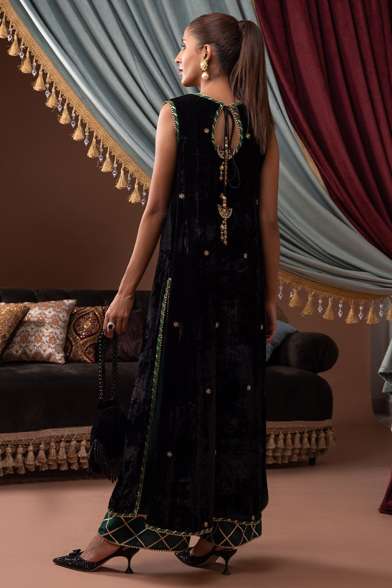 Ansab Jahangir | Bow Velvet Edit | DAPHNE - Official Ansab Jahangir - Agha Fabrics UK