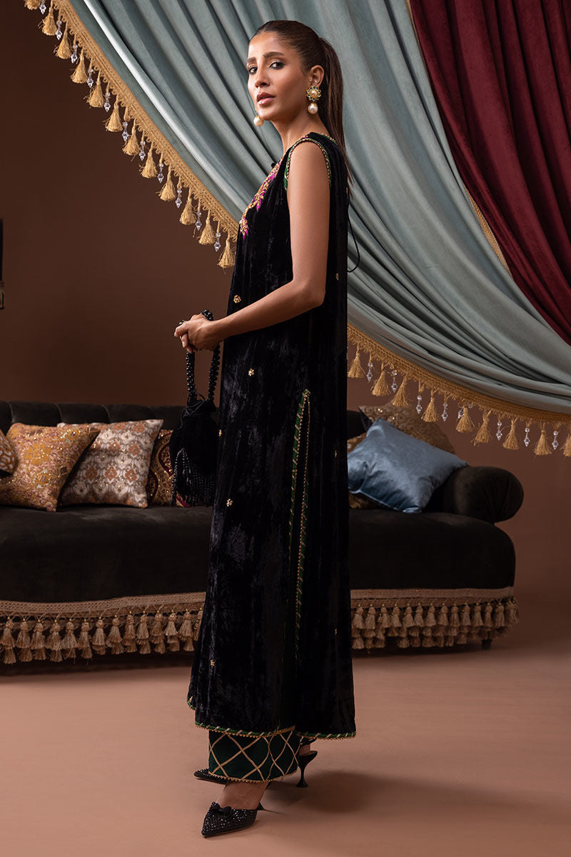 Ansab Jahangir | Bow Velvet Edit | DAPHNE - Official Ansab Jahangir - Agha Fabrics UK