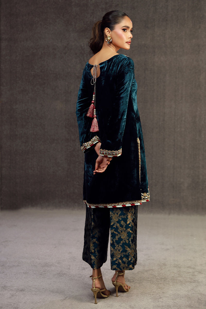 Fatima Khan | Anan Velvet Edit | Mirwa - Official Fatima Khan - Agha Fabrics UK