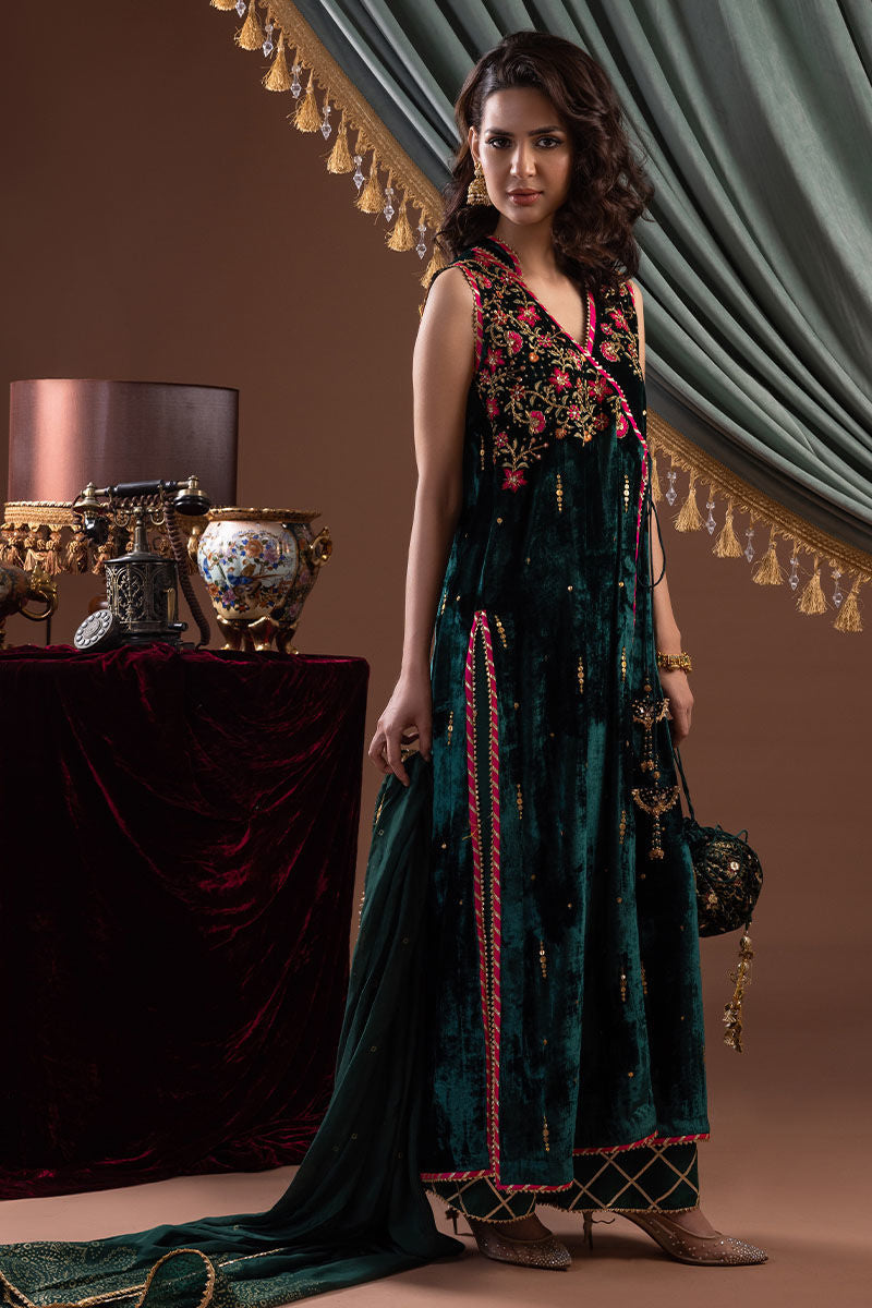 Ansab Jahangir | Bow Velvet Edit | FREYA - Official Ansab Jahangir - Agha Fabrics UK