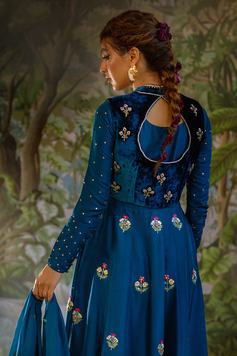 Ansab Jahangir | Bow Velvet Edit | CORALIE - Official Ansab Jahangir - Agha Fabrics UK